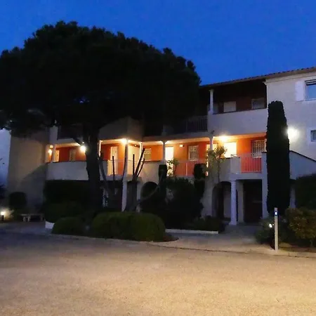 Presqu'ile De Giens - Hameau De La Pinede